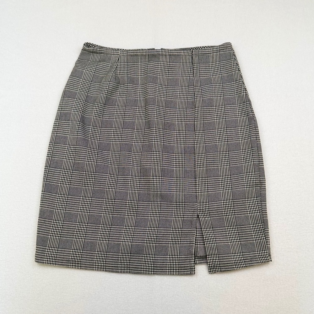 Windsor Black White Glen Plaid Mini Skirt High Waisted Front Slit S2756 Size M